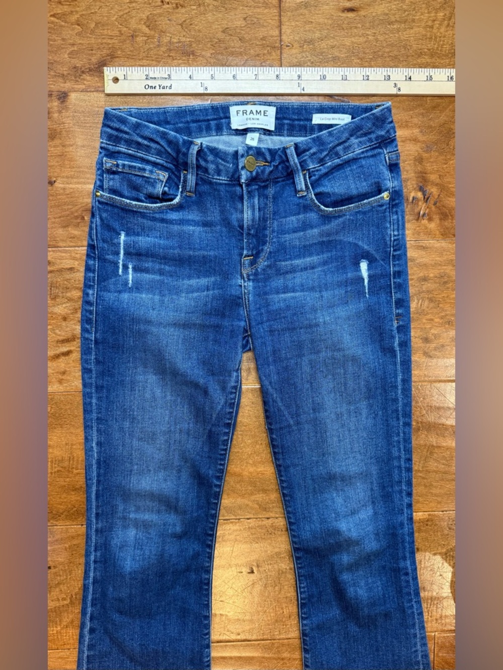 FRAME Le Crop Mini Boot Jeans Sz 26 Distressed Raw Hem Crop - Picture 3 of 8